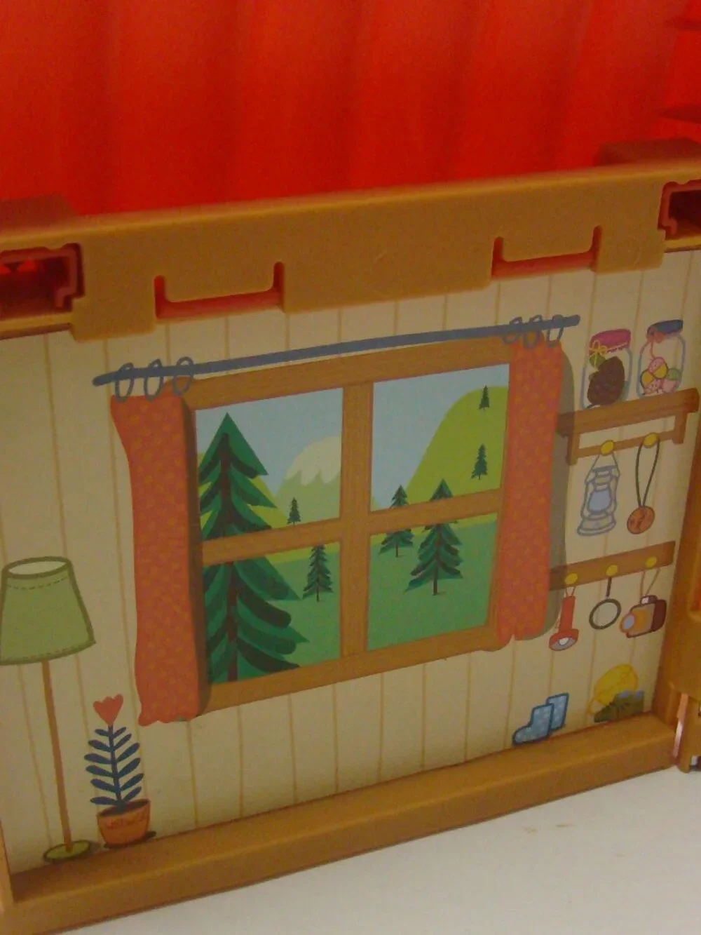 Peppa Pig Cozy Campsite Cabin W/5 Figures Peppa